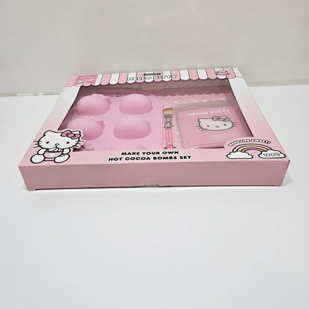 Hello Kitty Hot Cocoa Bombs Set 15 Pc. Silicone Mold, Brush, Gift Bags & Book